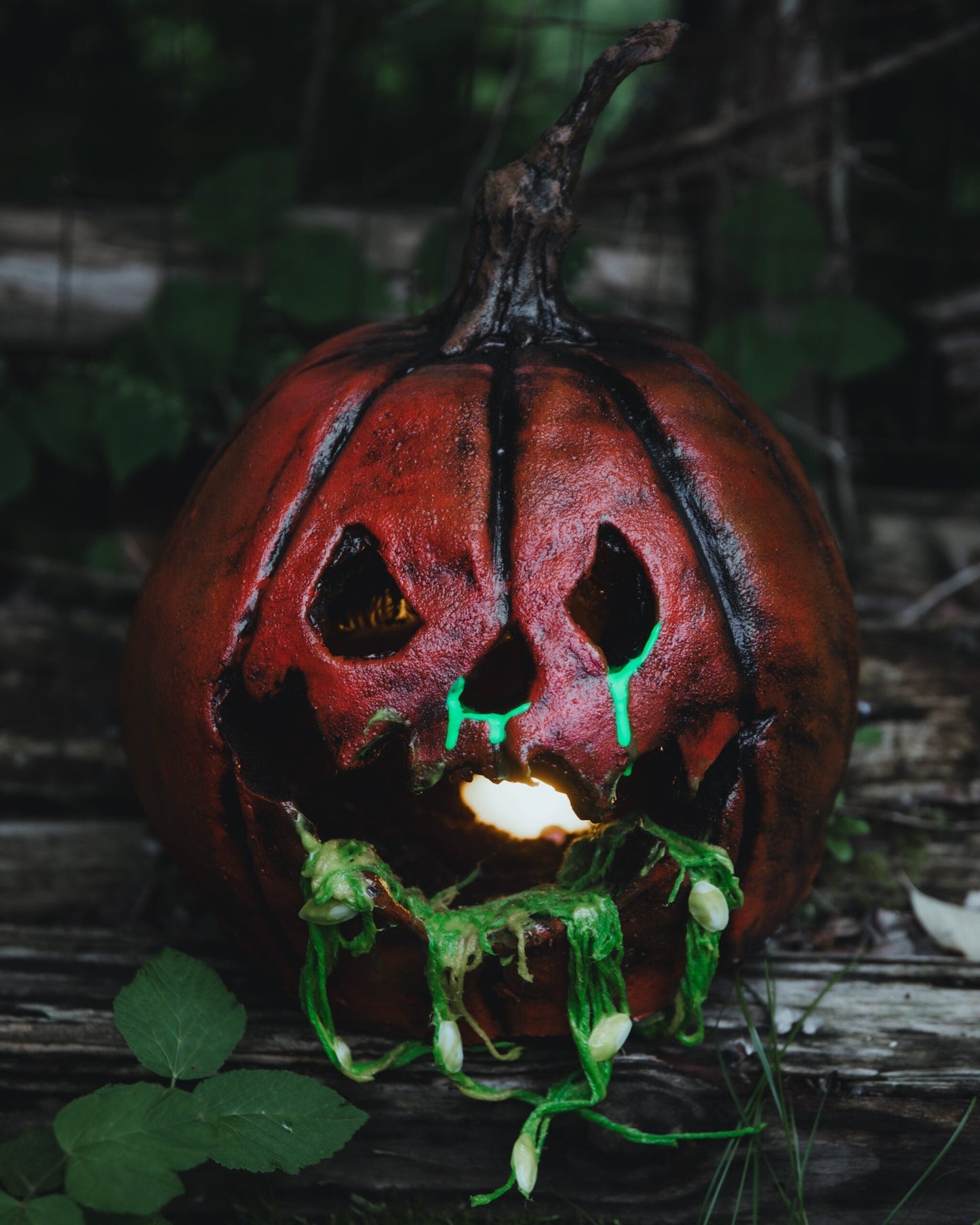 🔥2025 HALLOWEEN SALE - 🎃Bloody Accented Pumpkin Decor