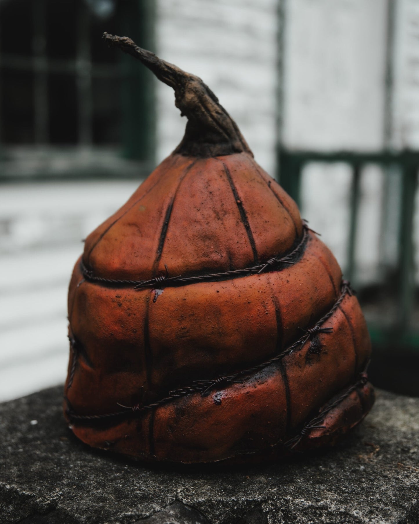 🔥2025 HALLOWEEN SALE - 🎃Bloody Accented Pumpkin Decor