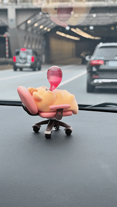 Lazy Bubblegum Bear