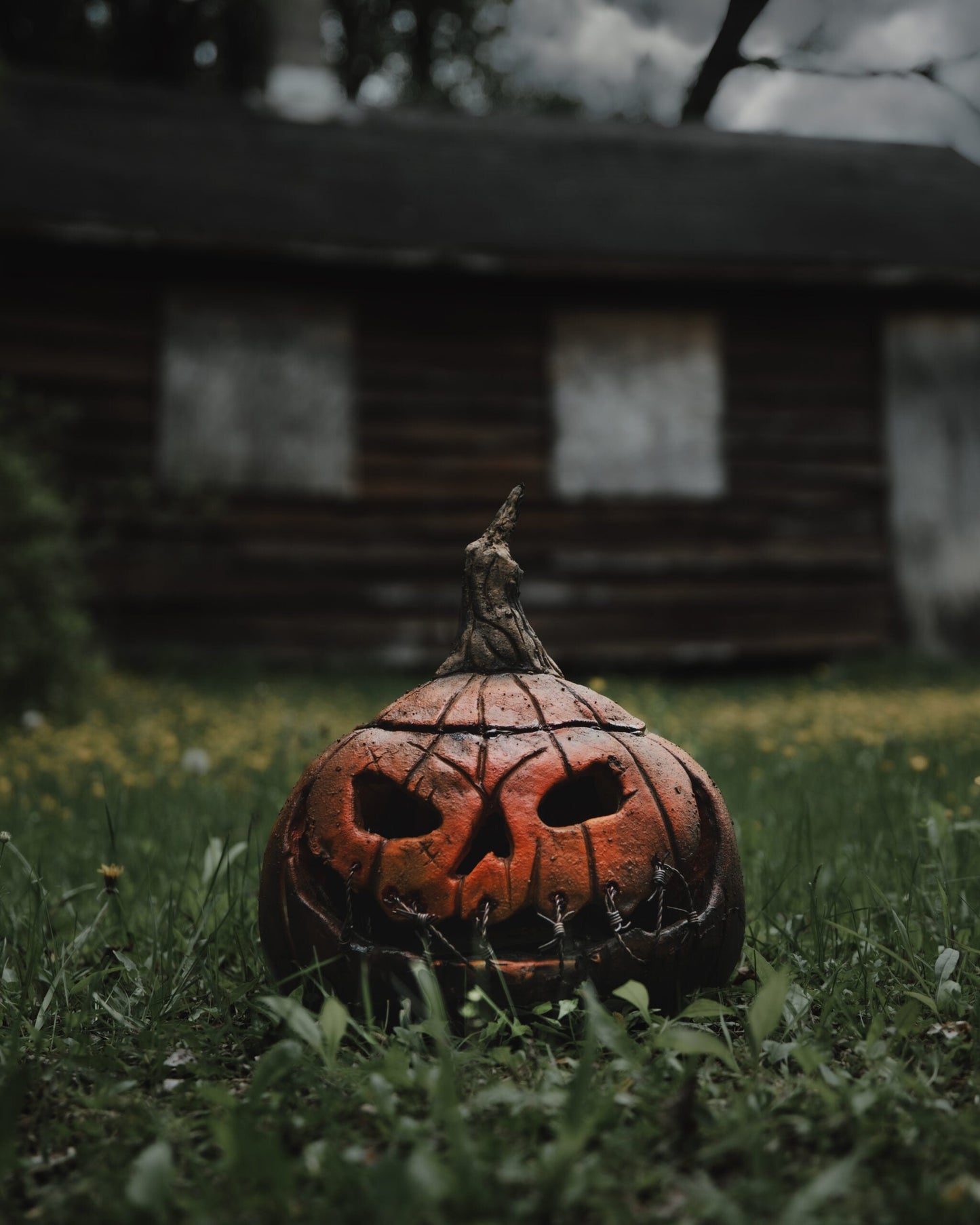 🔥2025 HALLOWEEN SALE - 🎃Bloody Accented Pumpkin Decor